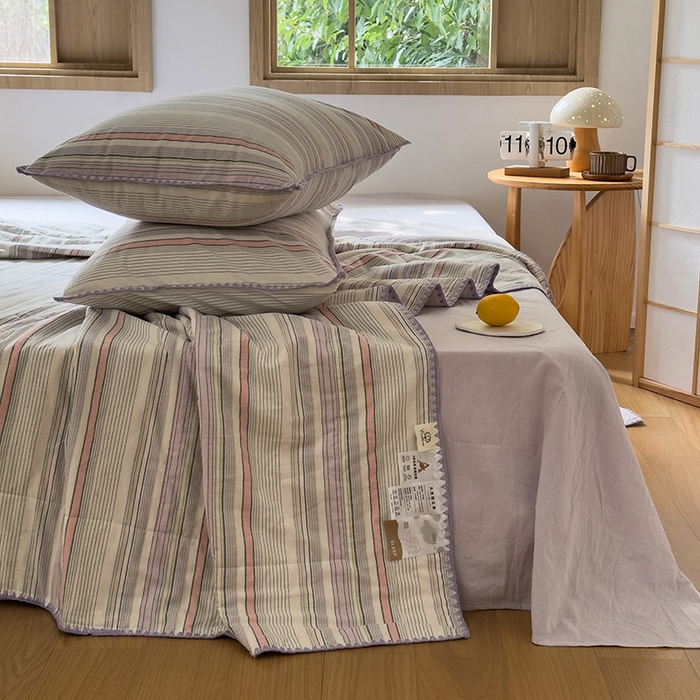 91家纺网 家纺一手货源 找家纺 被窝家纺 2026新款全棉色织贝壳边新疆棉花夏被 西蒙-紫