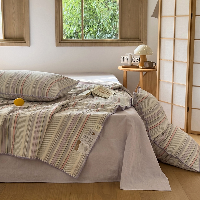 91家纺网 家纺一手货源 找家纺 被窝家纺 2026新款全棉色织贝壳边新疆棉花夏被 西蒙-紫