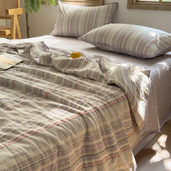 91家纺网 家纺一手货源 找家纺 被窝家纺 2026新款全棉色织贝壳边新疆棉花夏被 西蒙-紫