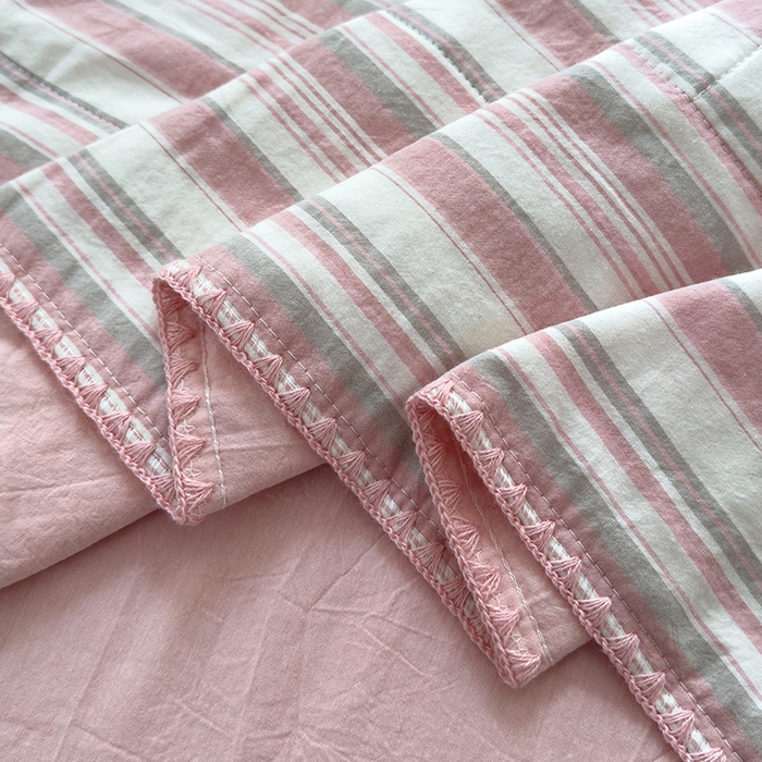 91家纺网 家纺一手货源 找家纺 被窝家纺 2026新款全棉色织贝壳边新疆棉花夏被 左岸-粉