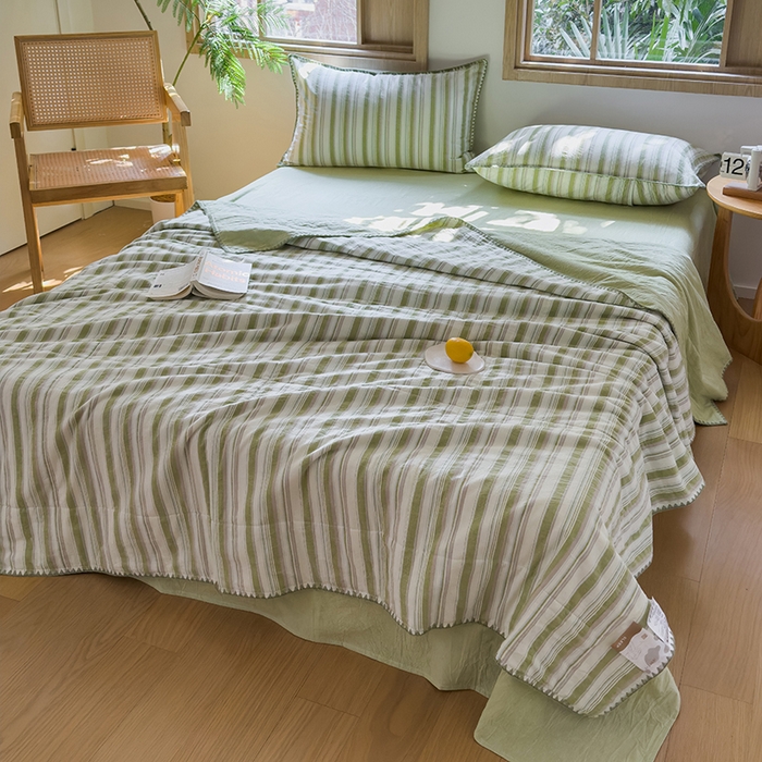 91家纺网 家纺一手货源 找家纺 被窝家纺 2026新款全棉色织贝壳边新疆棉花夏被 左岸-绿