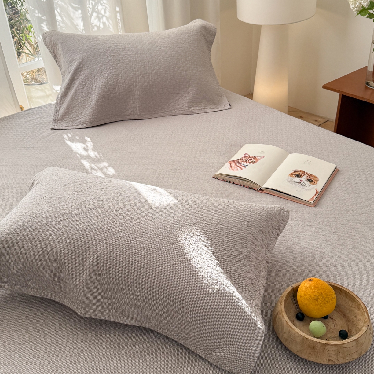 91家纺网 家纺一手货源 找家纺 沐瑟家纺 2026新款纯棉四层纱布枕巾-素格和米格 米格-浅咖