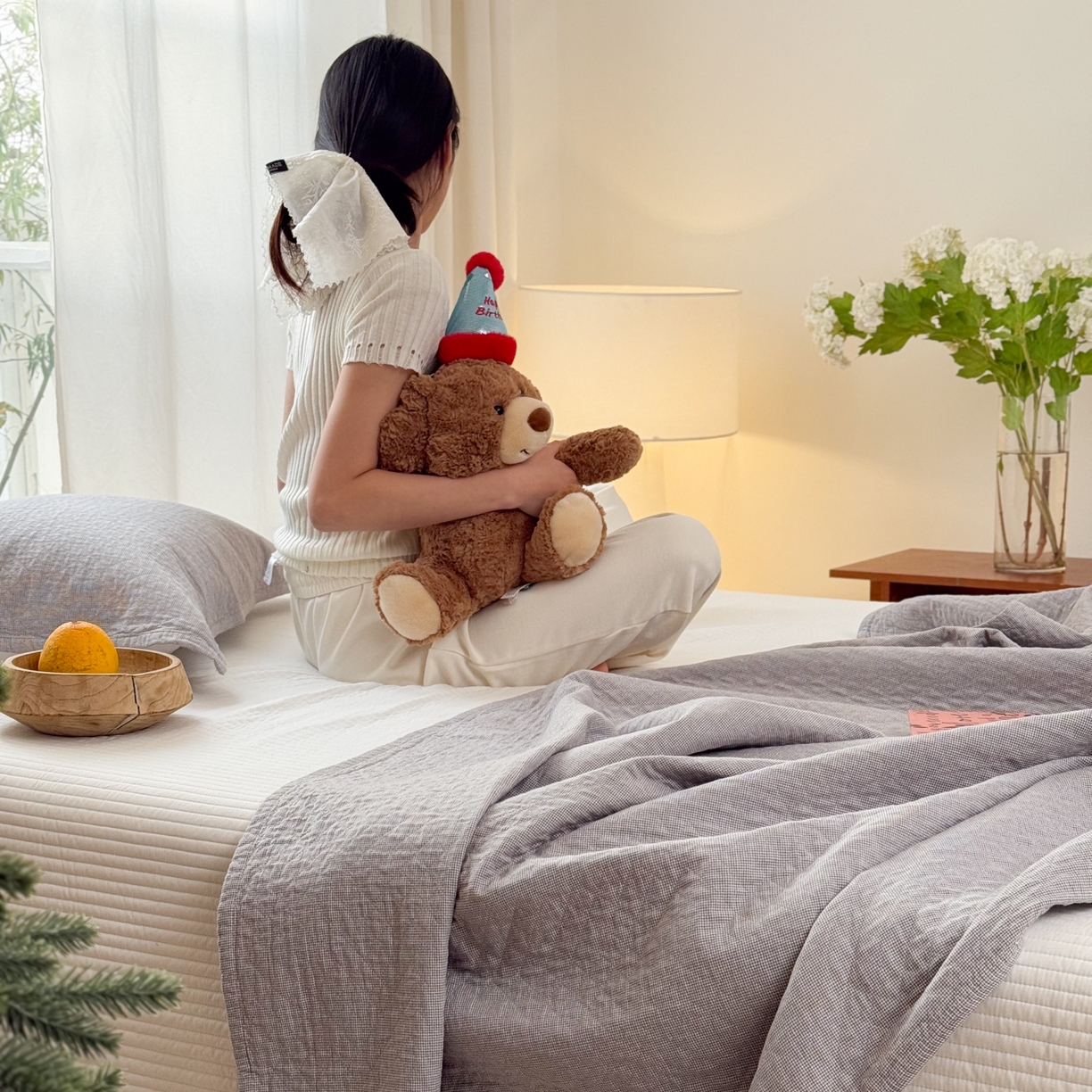 91家纺网 家纺一手货源 找家纺 沐瑟家纺 2026新款纯棉四层纱布枕巾-素格和米格 米格-浅灰