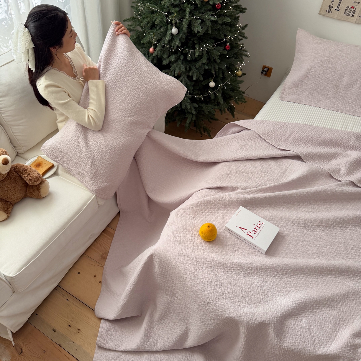 91家纺网 家纺一手货源 找家纺 沐瑟家纺 2026新款纯棉四层纱布枕巾-素格和米格 素格-淡紫