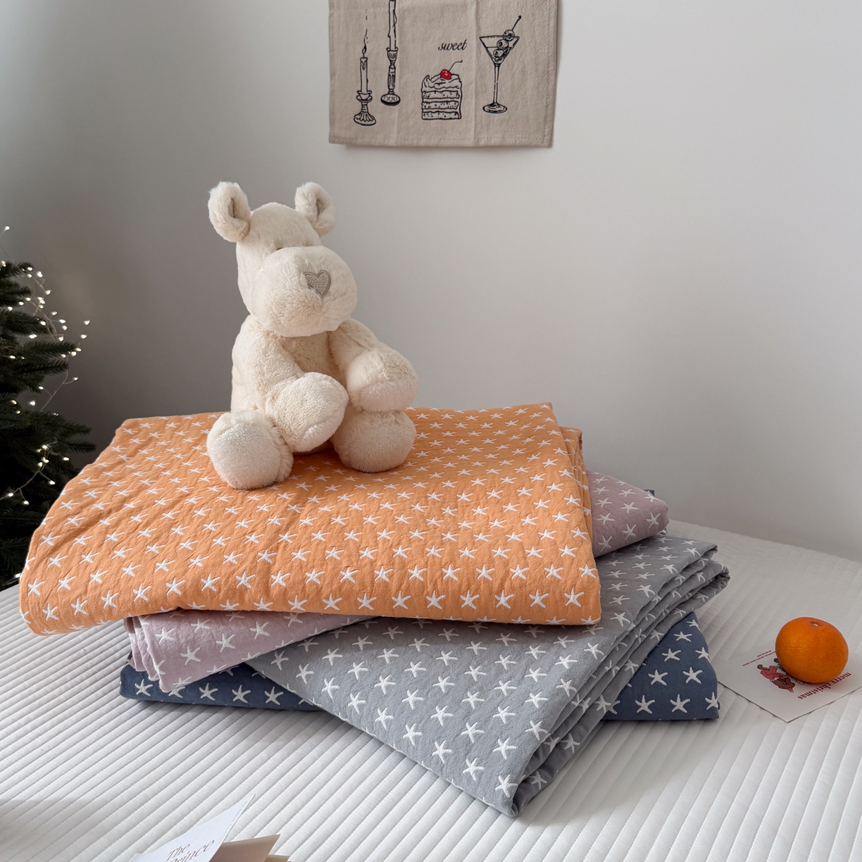 91家纺网 家纺一手货源 找家纺 沐瑟家纺 2026新款亲肤舒适全棉四层纱布枕巾-星星和心情系列 组合图仅做展示不可下单