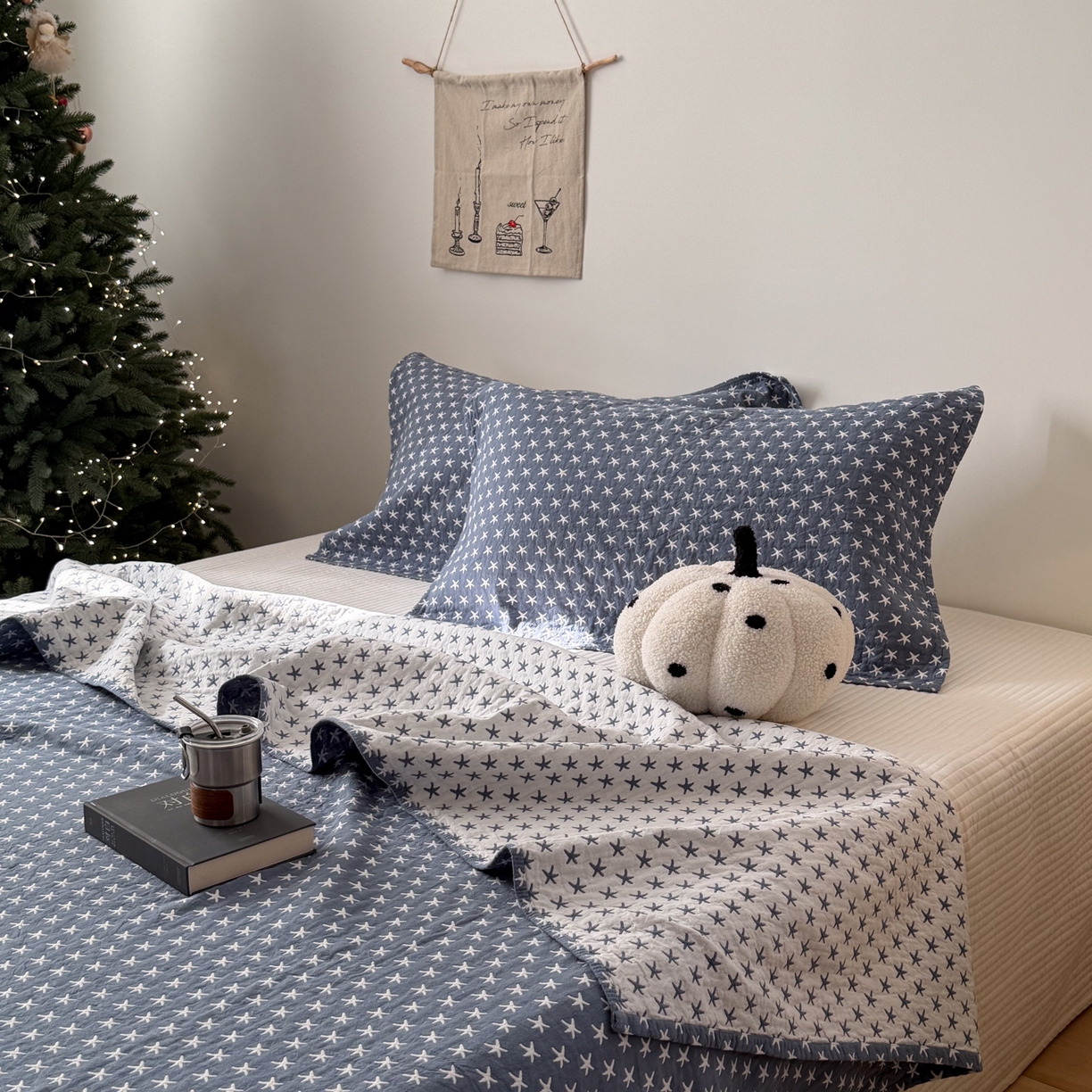 91家纺网 家纺一手货源 找家纺 沐瑟家纺 2026新款全棉四层纱布床盖-星星和心情系列 星星-蓝色