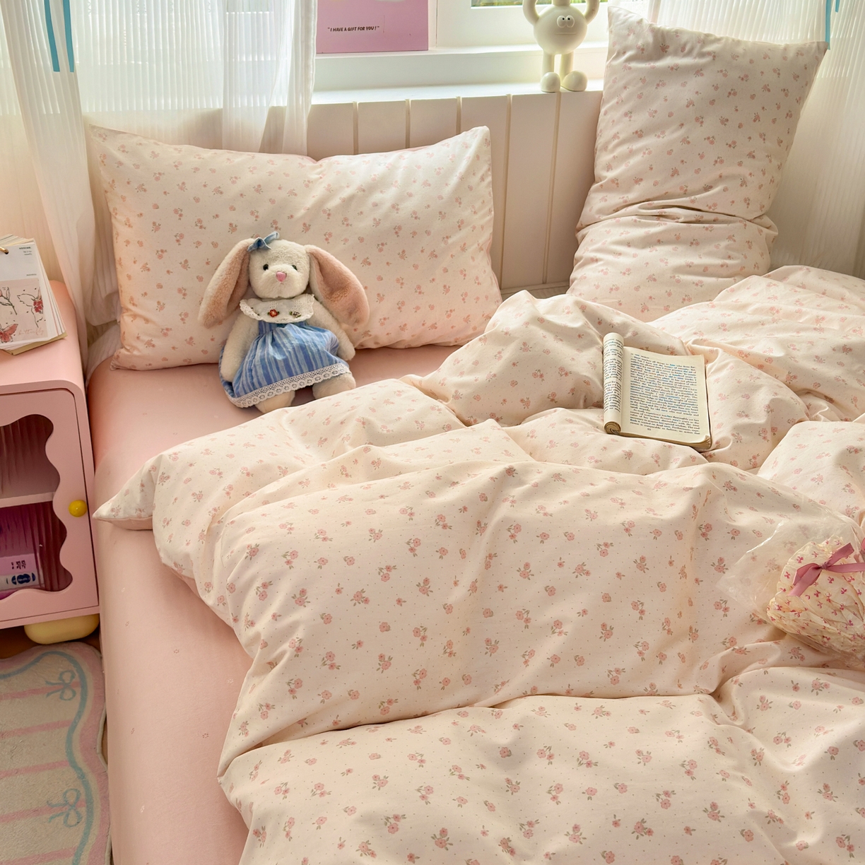 91家纺网 家纺一手货源 找家纺 梵克保罗 2026春夏新款ins小清新40支全棉13372四件套学生三件套单被套单枕套系列-第一批（四件套） 春之约定