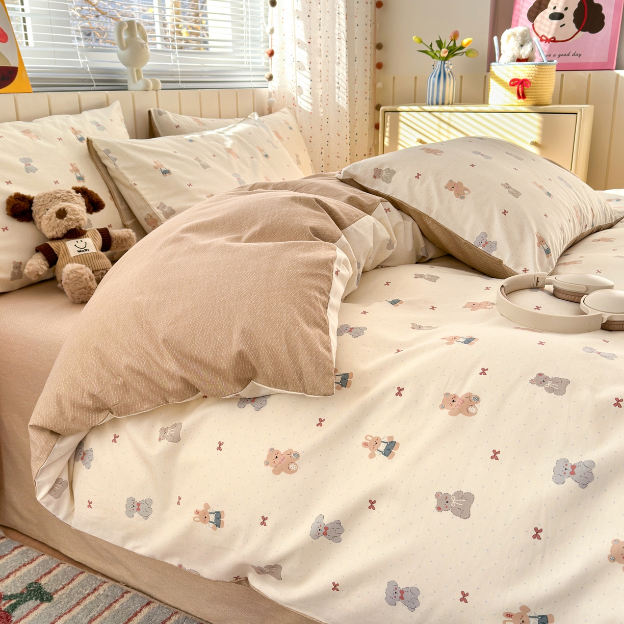 91家纺网 家纺一手货源 找家纺 梵克保罗 2026春夏新款ins小清新40支全棉13372四件套学生三件套单被套单枕套系列-第一批（四件套） 豆丁小熊