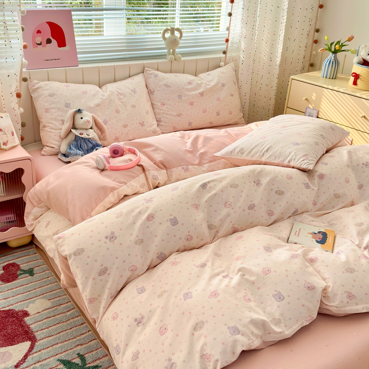 91家纺网 家纺一手货源 找家纺 梵克保罗 2026春夏新款ins小清新40支全棉13372四件套学生三件套单被套单枕套系列-第一批（四件套） 粉心狗