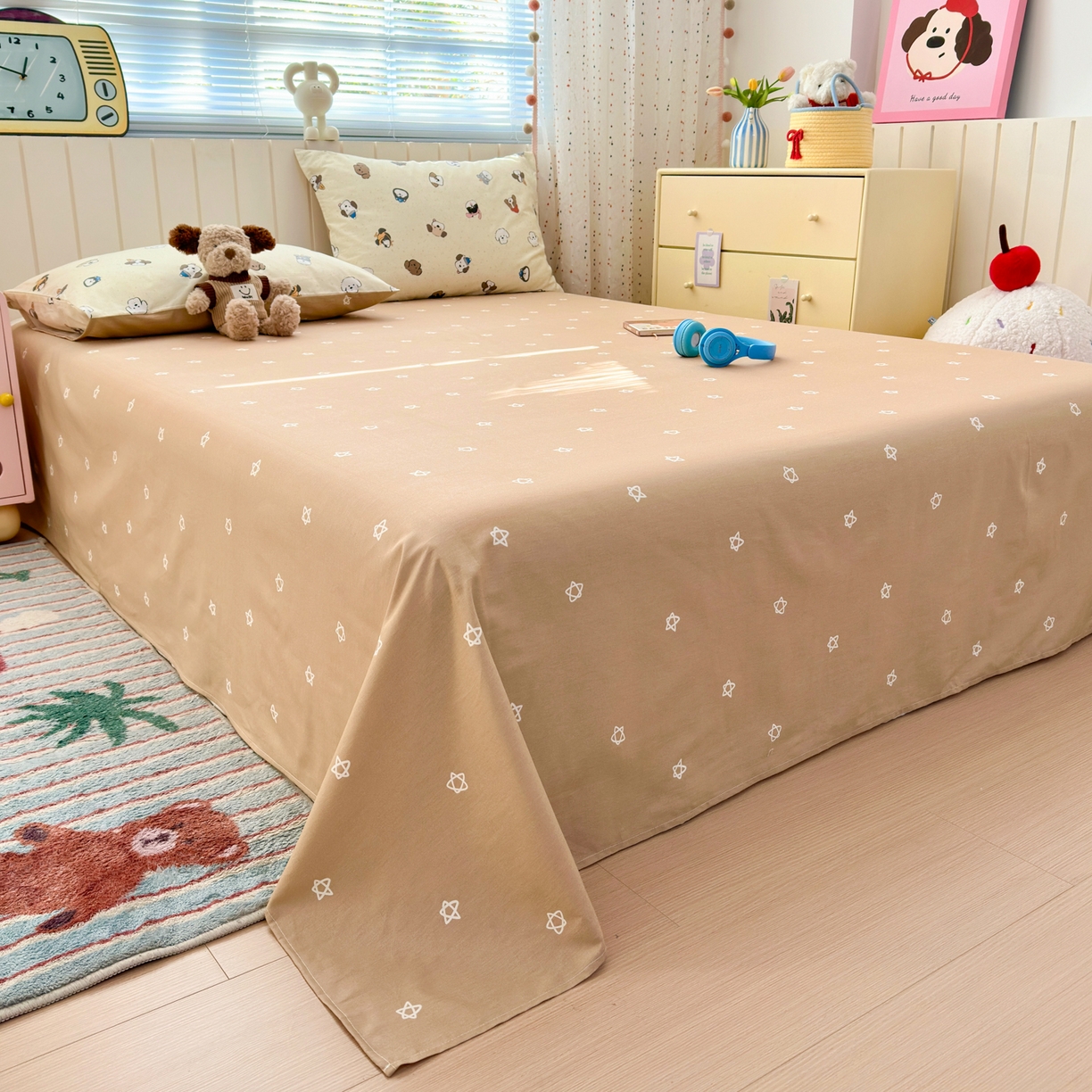 91家纺网 家纺一手货源 找家纺 梵克保罗 2026春夏新款ins小清新40支全棉13372四件套学生三件套单被套单枕套系列-第一批（四件套） 富贵狗