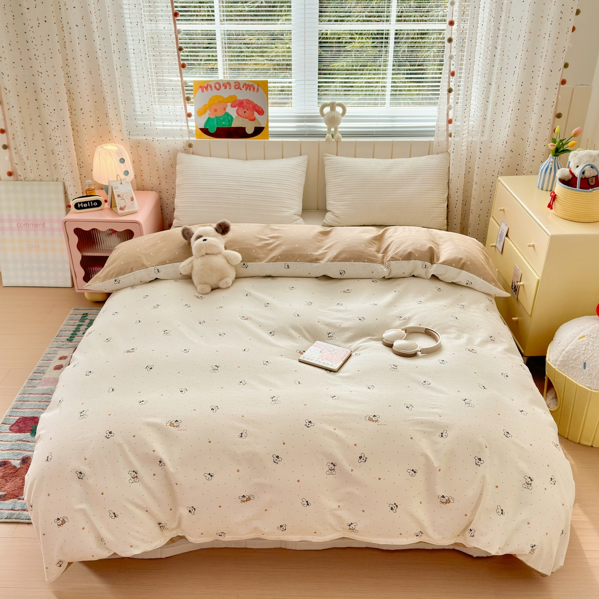 91家纺网 家纺一手货源 找家纺 梵克保罗 2026春夏新款ins小清新40支全棉13372四件套学生三件套单被套单枕套系列-第一批（四件套） 点点小狗