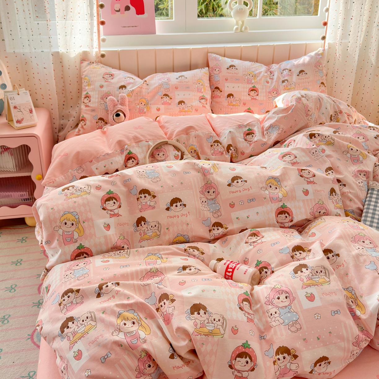 91家纺网 家纺一手货源 找家纺 梵克保罗 2026春夏新款ins小清新40支全棉13372四件套学生三件套单被套单枕套系列-第一批（四件套） 棒棒糖女孩