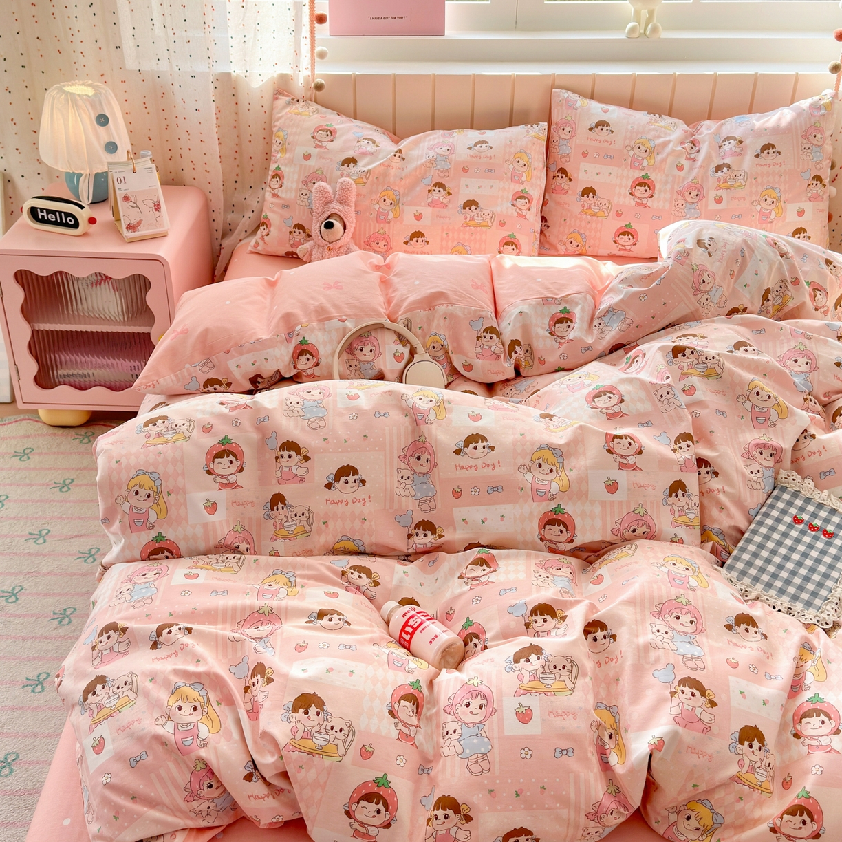 91家纺网 家纺一手货源 找家纺 梵克保罗 2026春夏新款ins小清新40支全棉13372四件套学生三件套单被套单枕套系列-第一批（四件套） 棒棒糖女孩