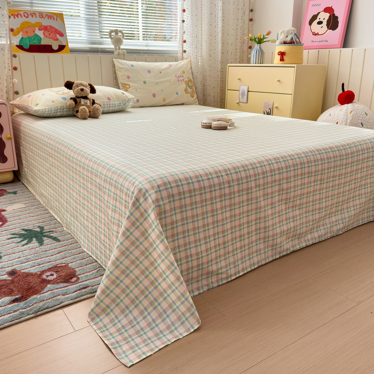 91家纺网 家纺一手货源 找家纺 梵克保罗 2026春夏新款ins小清新40支全棉13372四件套学生三件套单被套单枕套系列-第一批（四件套） 假日小狗