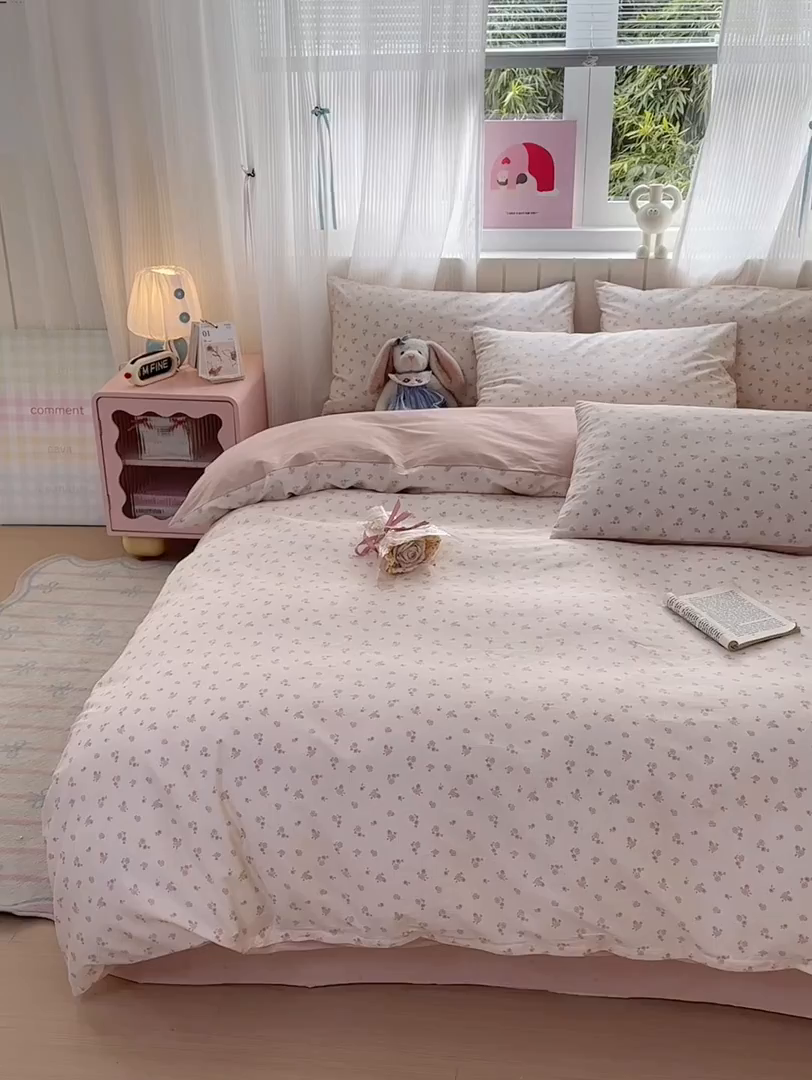 91家纺网 家纺一手货源 找家纺 梵克保罗 2026春夏新款ins小清新40支全棉13372四件套学生三件套单被套单枕套系列-第一批（四件套） 春之约定