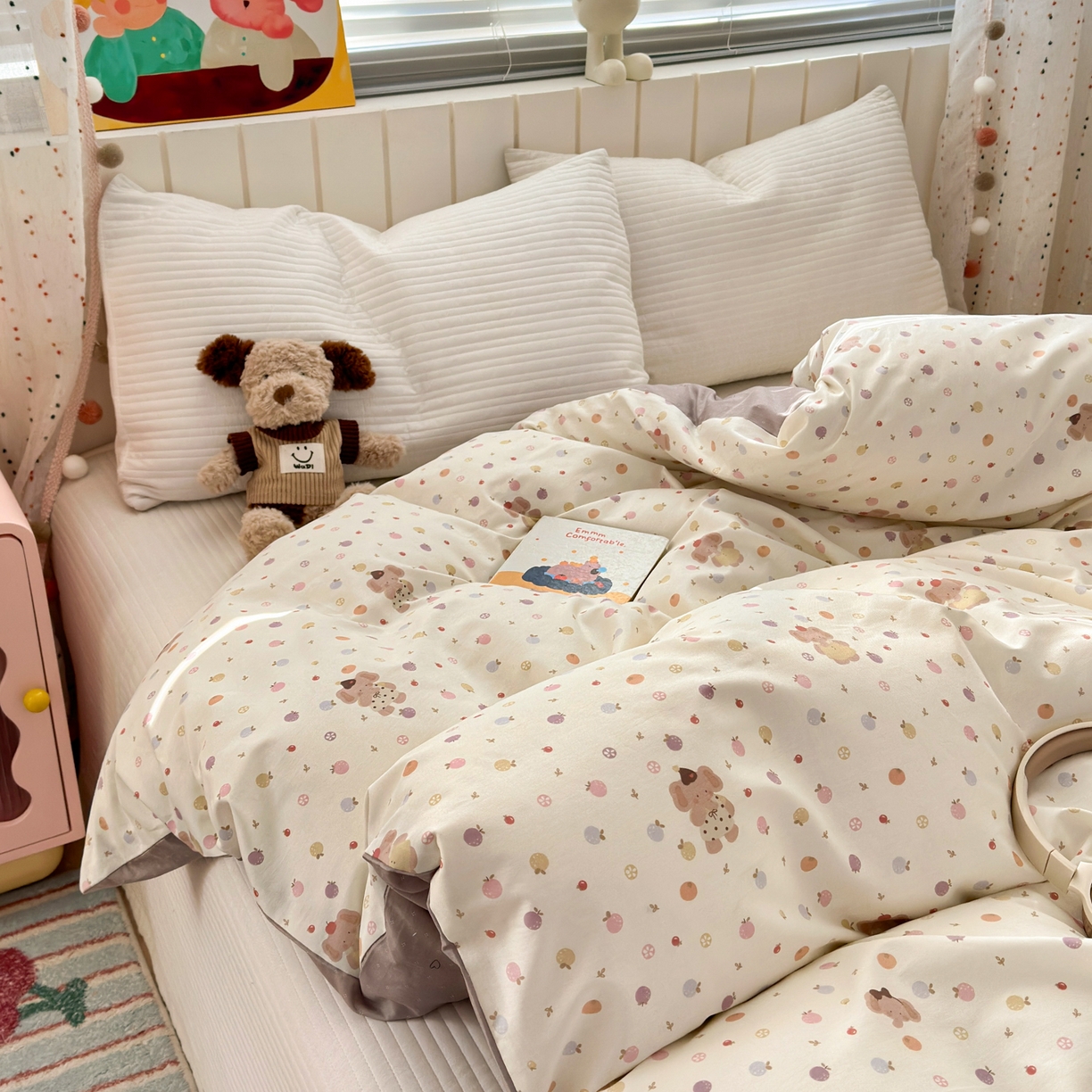 91家纺网 家纺一手货源 找家纺 梵克保罗 2026春夏新款ins小清新40支全棉13372四件套学生三件套单被套单枕套系列-第一批（单被套） 果子象