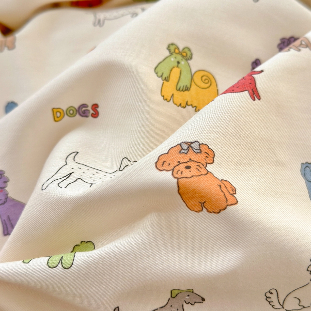 91家纺网 家纺一手货源 找家纺 梵克保罗 2026春夏新款ins小清新40支全棉13372四件套学生三件套单被套单枕套系列-第一批（单被套） 动物聚会