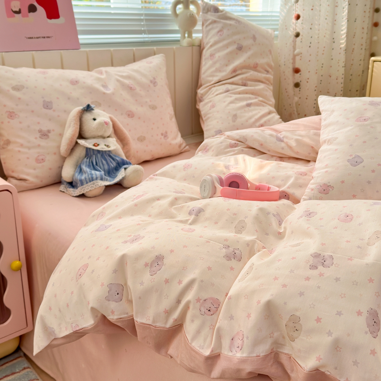 91家纺网 家纺一手货源 找家纺 梵克保罗 2026春夏新款ins小清新40支全棉13372四件套学生三件套单被套单枕套系列-第一批（单枕套） 粉心狗