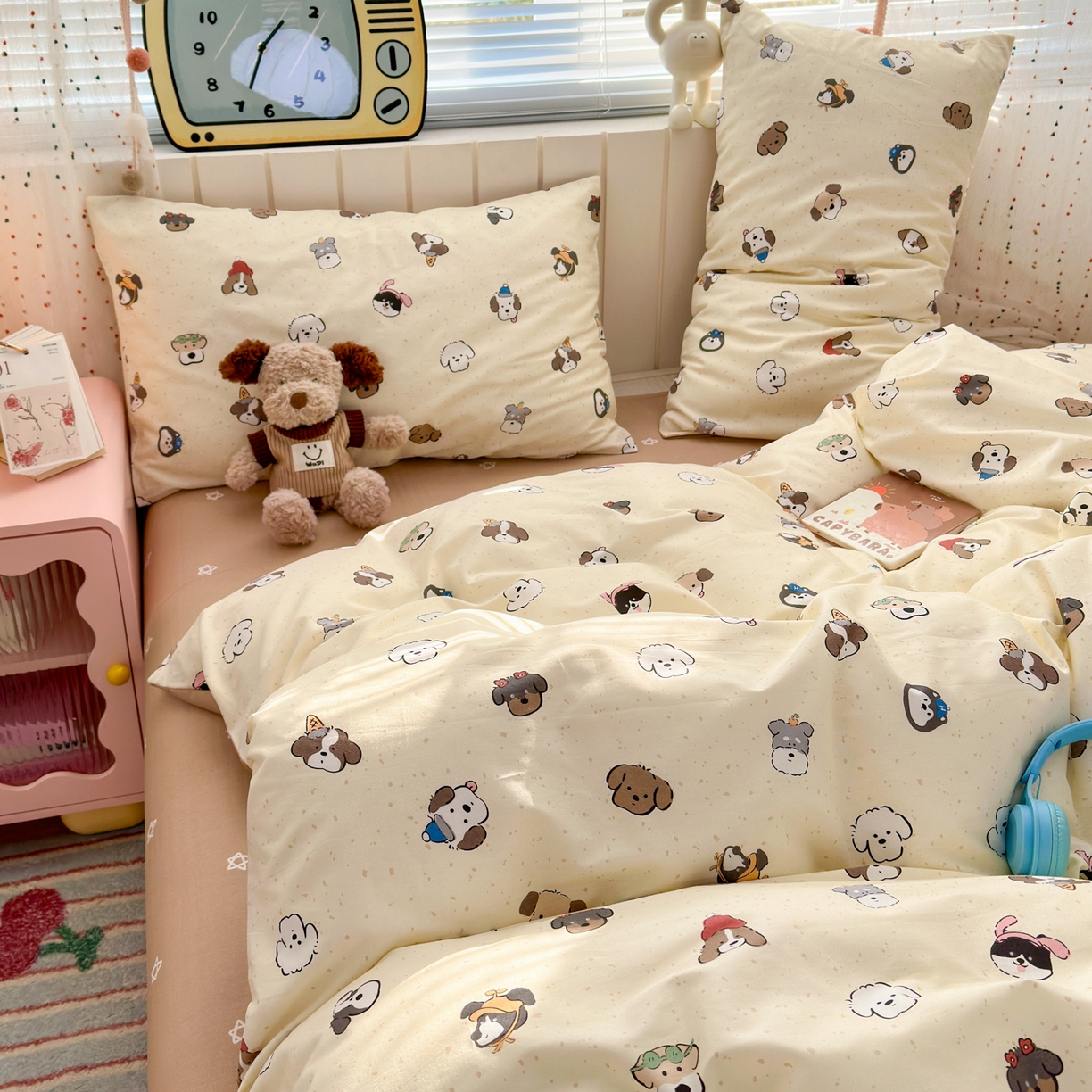 91家纺网 家纺一手货源 找家纺 梵克保罗 2026春夏新款ins小清新40支全棉13372四件套学生三件套单被套单枕套系列-第一批（单枕套） 富贵狗