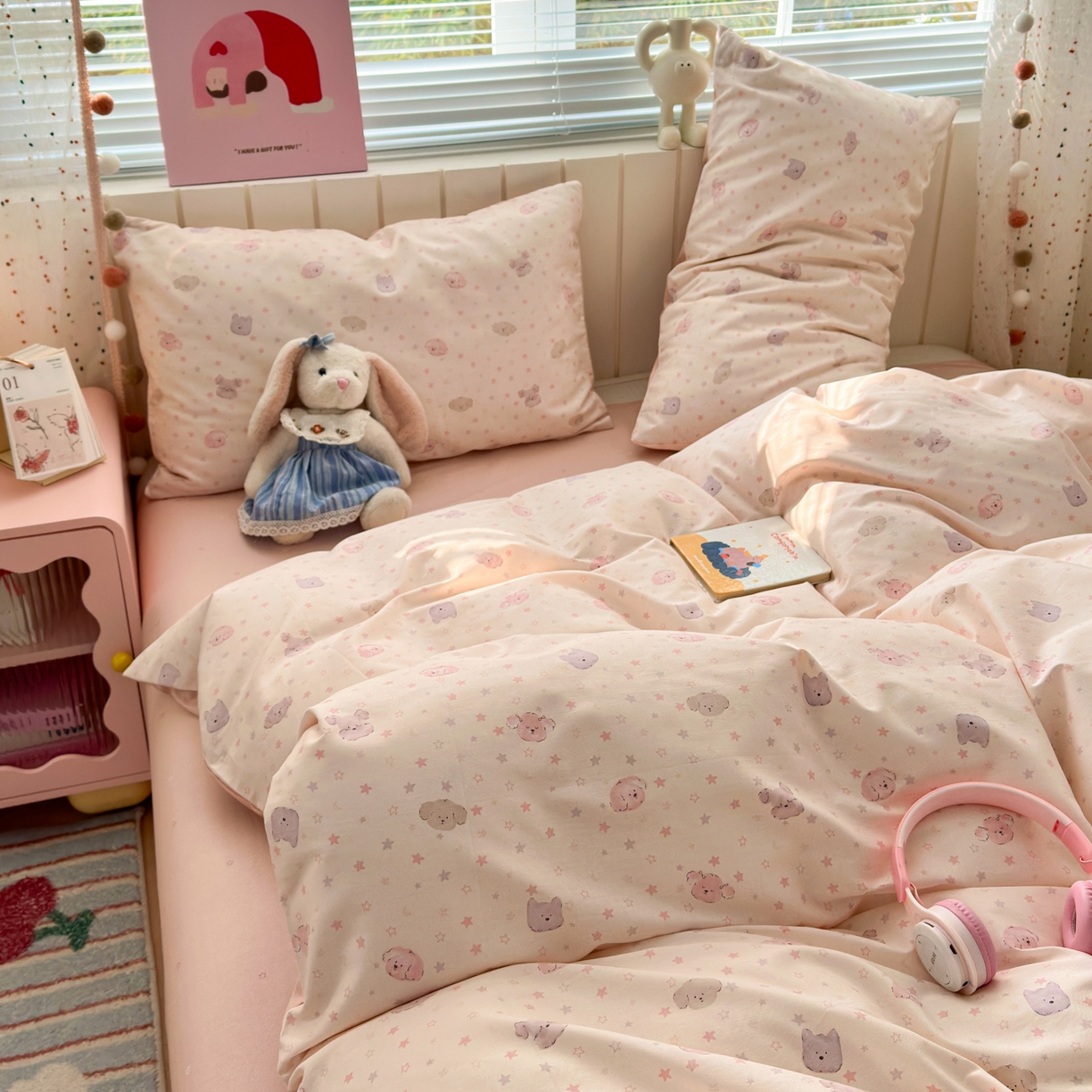 91家纺网 家纺一手货源 找家纺 梵克保罗 2026春夏新款ins小清新40支全棉13372四件套学生三件套单被套单枕套系列-第一批（单枕套） 粉心狗