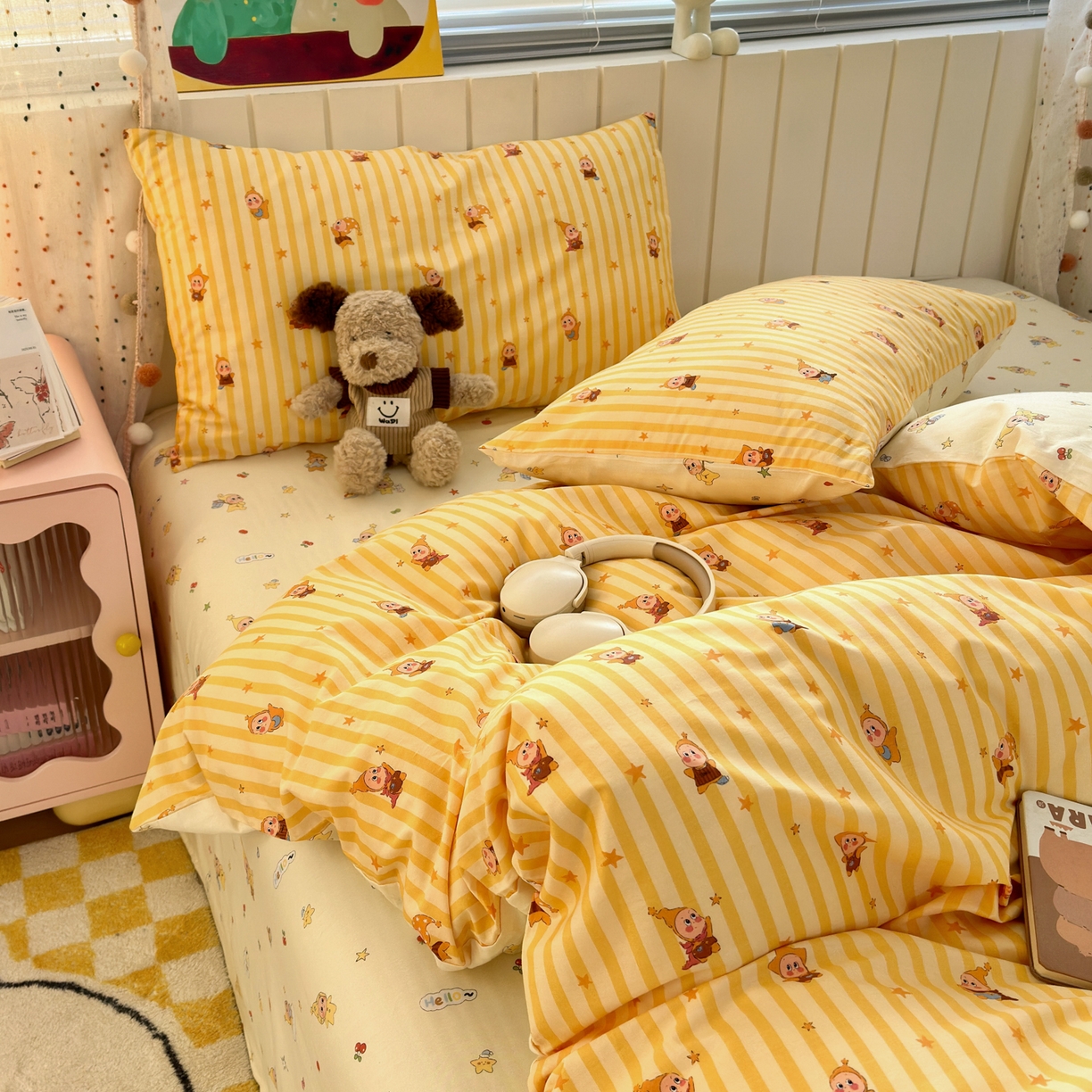 91家纺网 家纺一手货源 找家纺 梵克保罗 2026春夏新款ins小清新40支全棉13372四件套学生三件套单被套单枕套系列-第二批（四件套） 可爱萌星