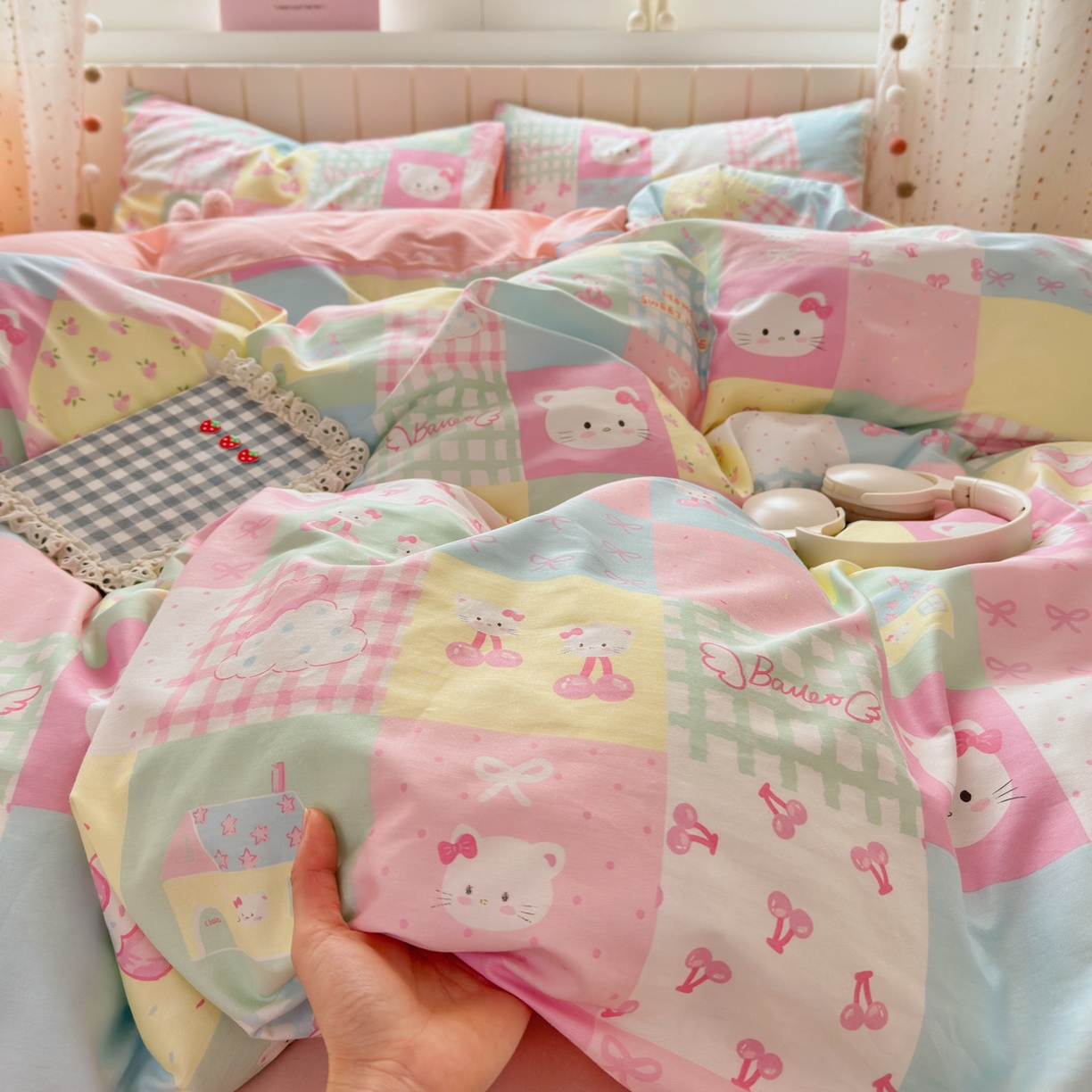 91家纺网 家纺一手货源 找家纺 梵克保罗 2026春夏新款ins小清新40支全棉13372四件套学生三件套单被套单枕套系列-第二批（四件套） 可爱喵喵