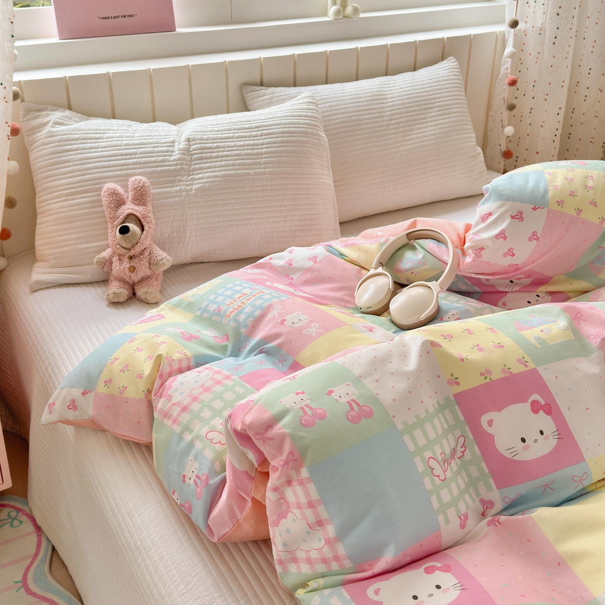 91家纺网 家纺一手货源 找家纺 梵克保罗 2026春夏新款ins小清新40支全棉13372四件套学生三件套单被套单枕套系列-第二批（单被套） 可爱喵喵