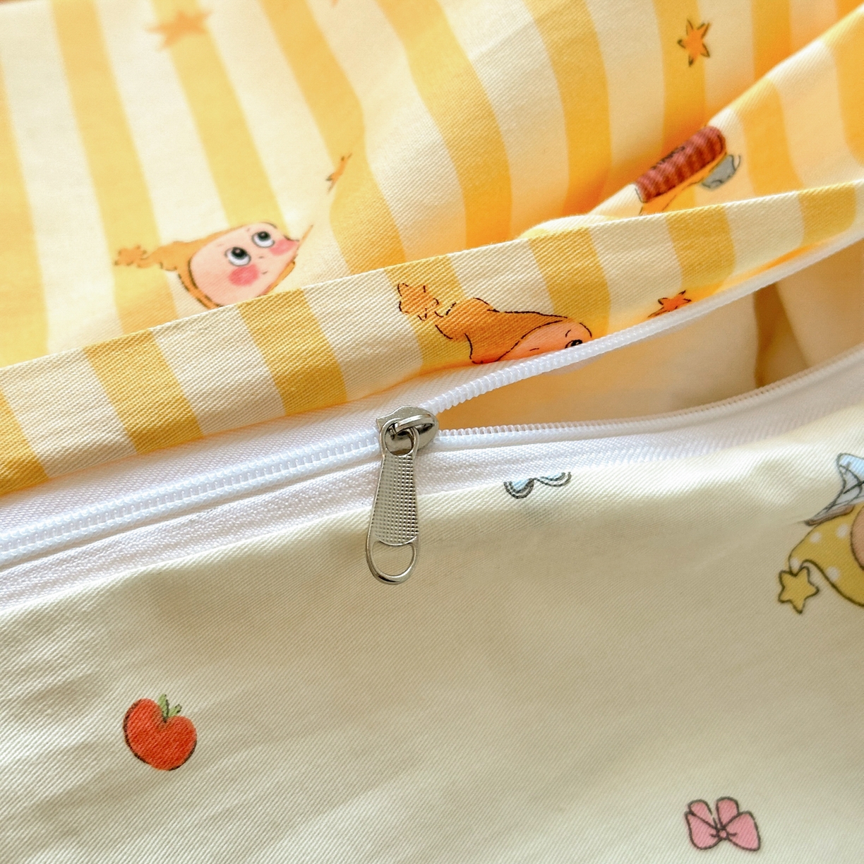 91家纺网 家纺一手货源 找家纺 梵克保罗 2026春夏新款ins小清新40支全棉13372四件套学生三件套单被套单枕套系列-第二批（单被套） 可爱萌星