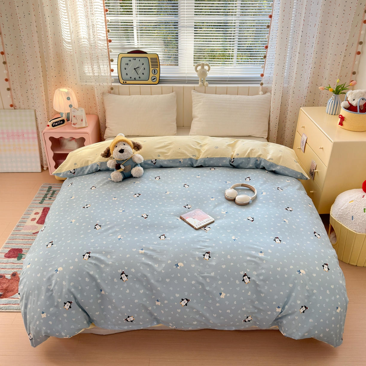 91家纺网 家纺一手货源 找家纺 梵克保罗 2026春夏新款ins小清新40支全棉13372四件套学生三件套单被套单枕套系列-第二批（单被套） 星星企鹅