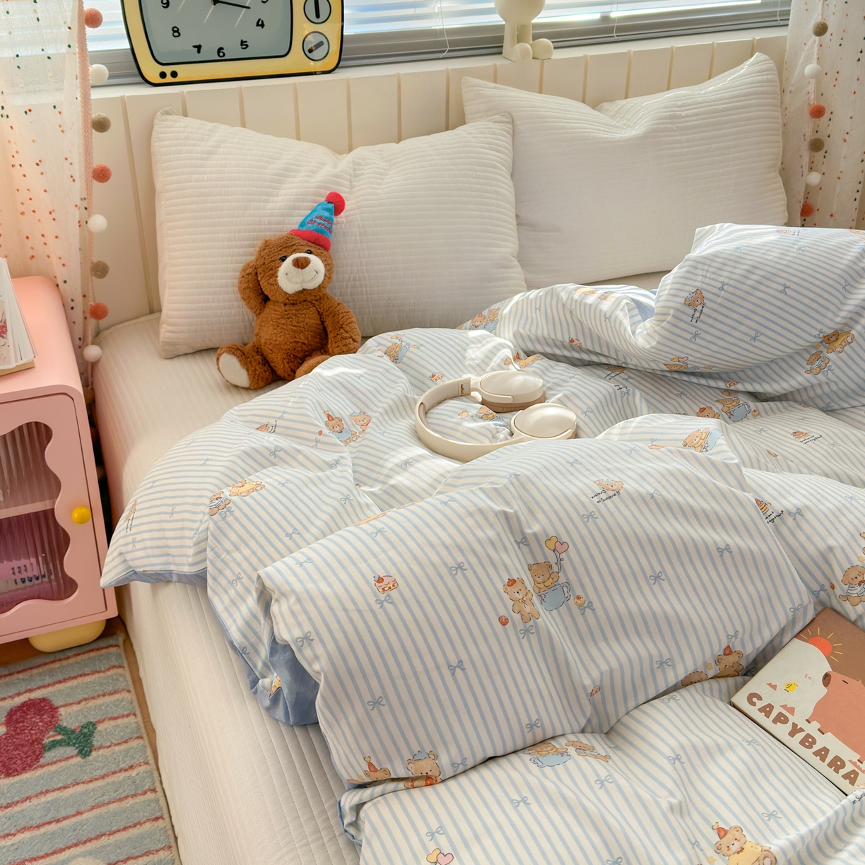 91家纺网 家纺一手货源 找家纺 梵克保罗 2026春夏新款ins小清新40支全棉13372四件套学生三件套单被套单枕套系列-第二批（单被套） 幸福小熊