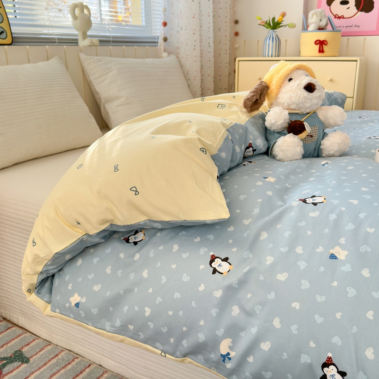 91家纺网 家纺一手货源 找家纺 梵克保罗 2026春夏新款ins小清新40支全棉13372四件套学生三件套单被套单枕套系列-第二批（单枕套） 星星企鹅