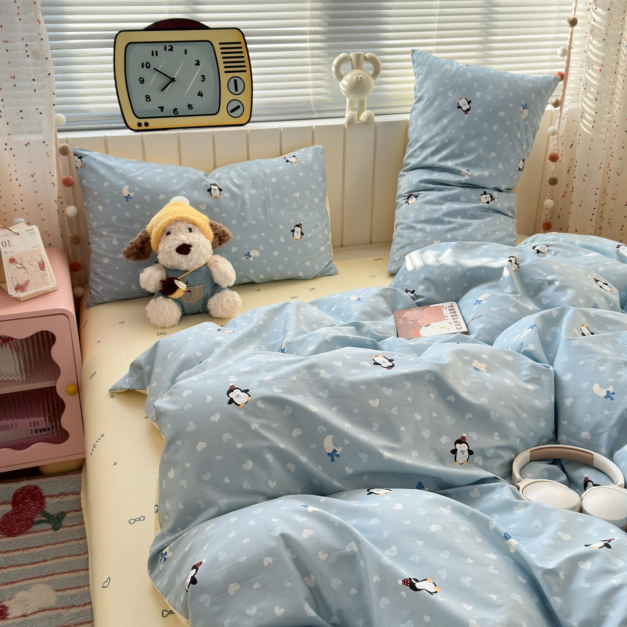 91家纺网 家纺一手货源 找家纺 梵克保罗 2026春夏新款ins小清新40支全棉13372四件套学生三件套单被套单枕套系列-第二批（单枕套） 星星企鹅