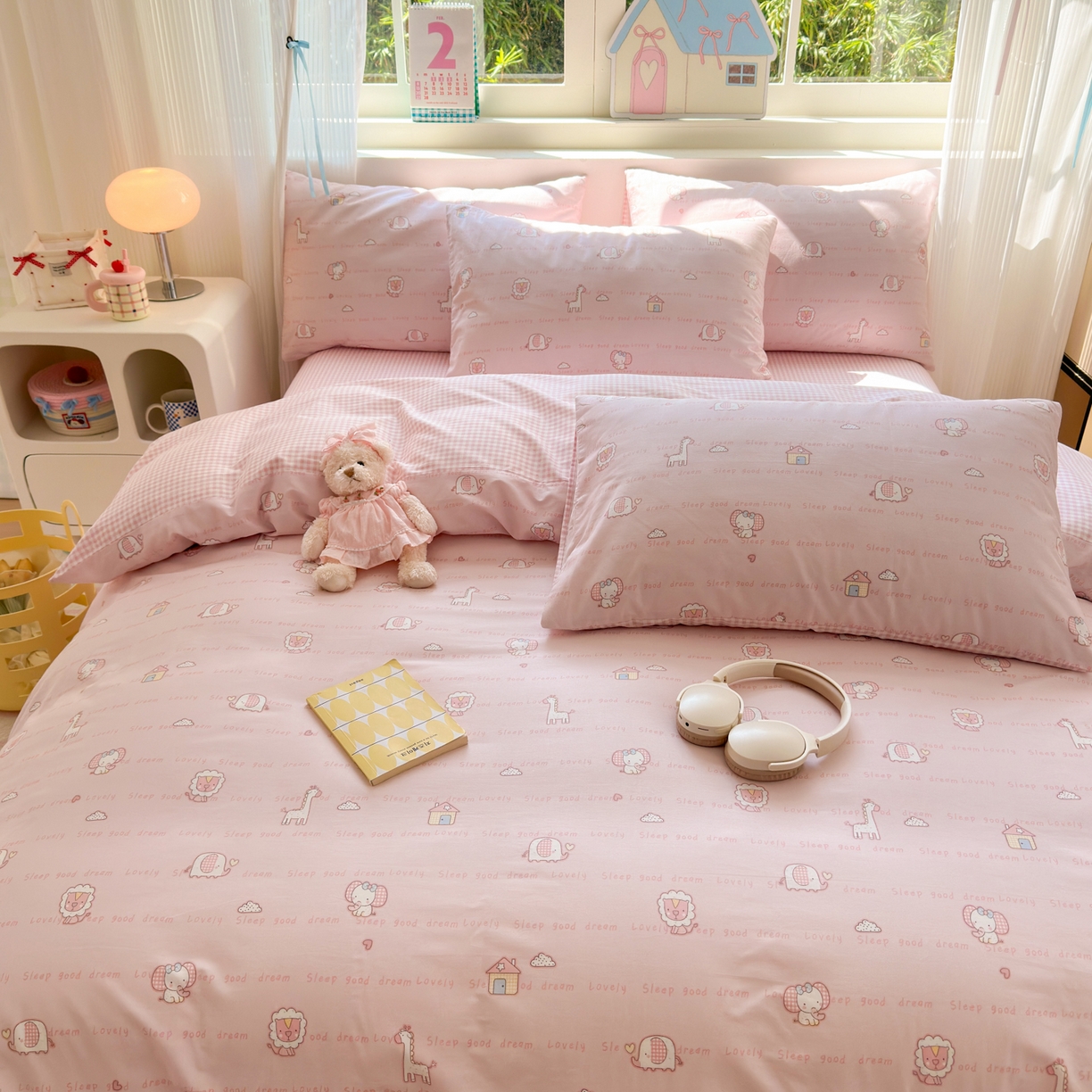 91家纺网 家纺一手货源 找家纺 梵克保罗 2026春夏新款ins小清新40支全棉13372四件套学生三件套单被套单枕套系列-第三批（四件套） 小象之家-粉