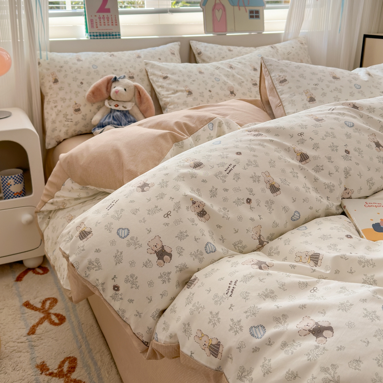 91家纺网 家纺一手货源 找家纺 梵克保罗 2026春夏新款ins小清新40支全棉13372四件套学生三件套单被套单枕套系列-第三批（四件套） 栗子狗