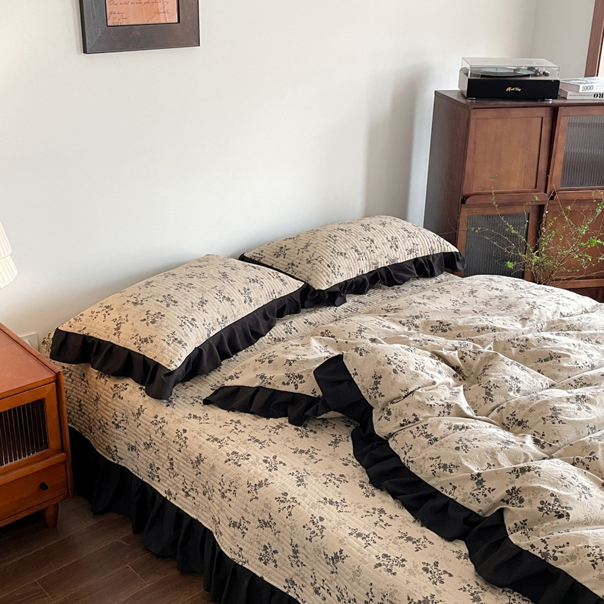 91家纺网 家纺一手货源 找家纺 慕澄家纺 2026新款高克重仿棉碎花床盖 漫漫