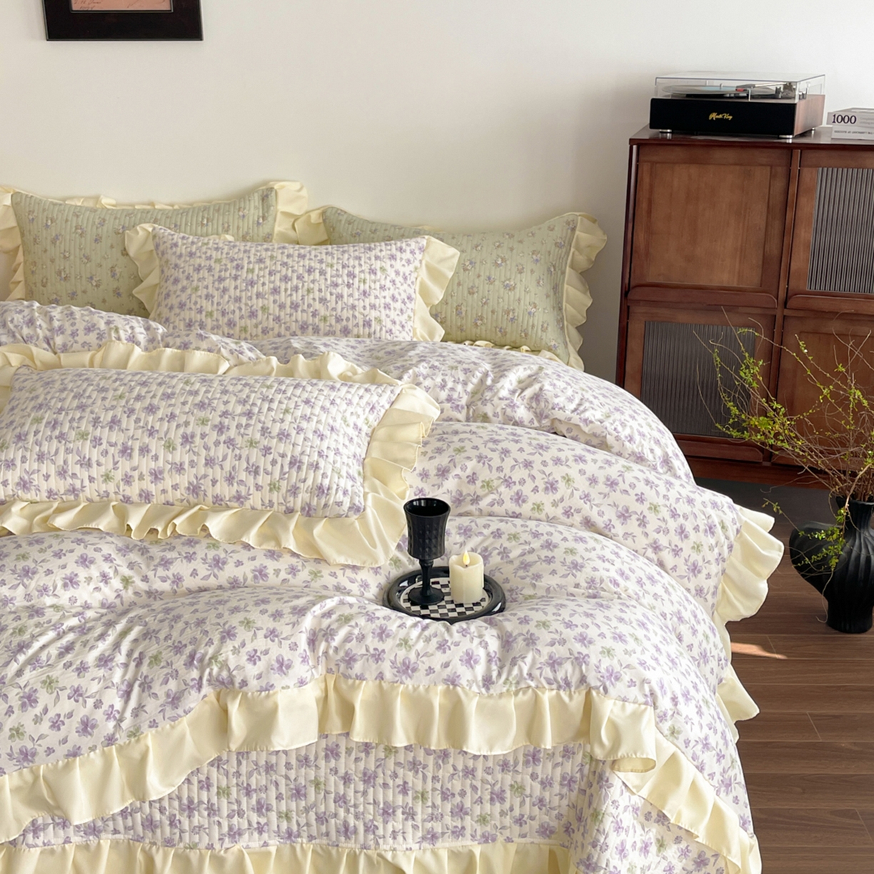 91家纺网 家纺一手货源 找家纺 慕澄家纺 2026新款高克重仿棉碎花床盖 梦回