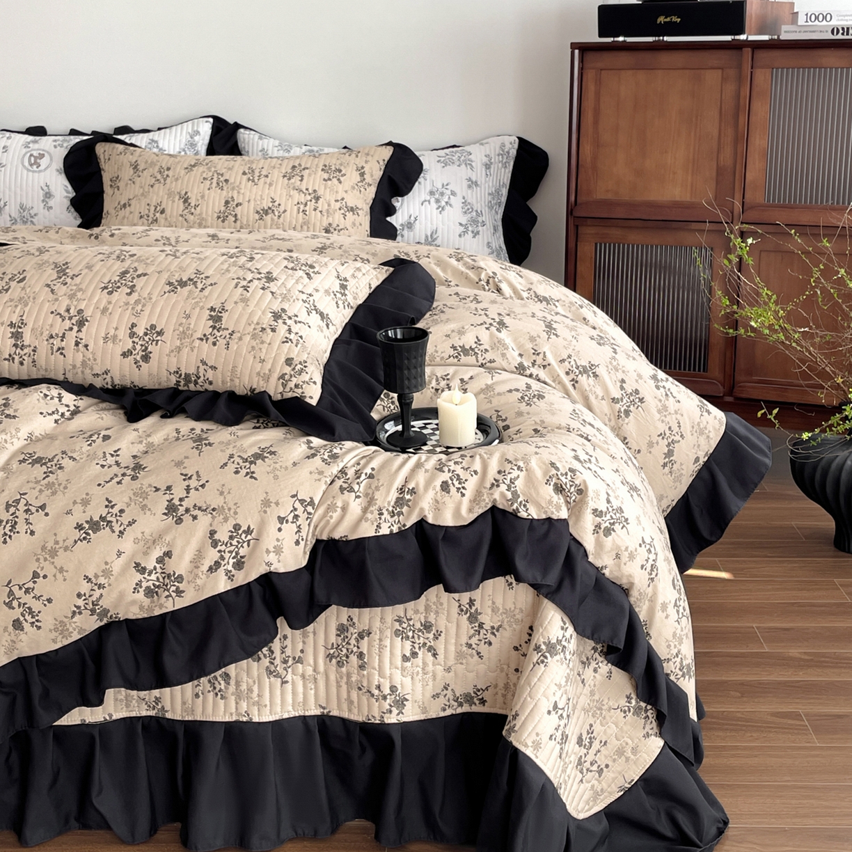 91家纺网 家纺一手货源 找家纺 慕澄家纺 2026新款高克重仿棉碎花床盖 漫漫