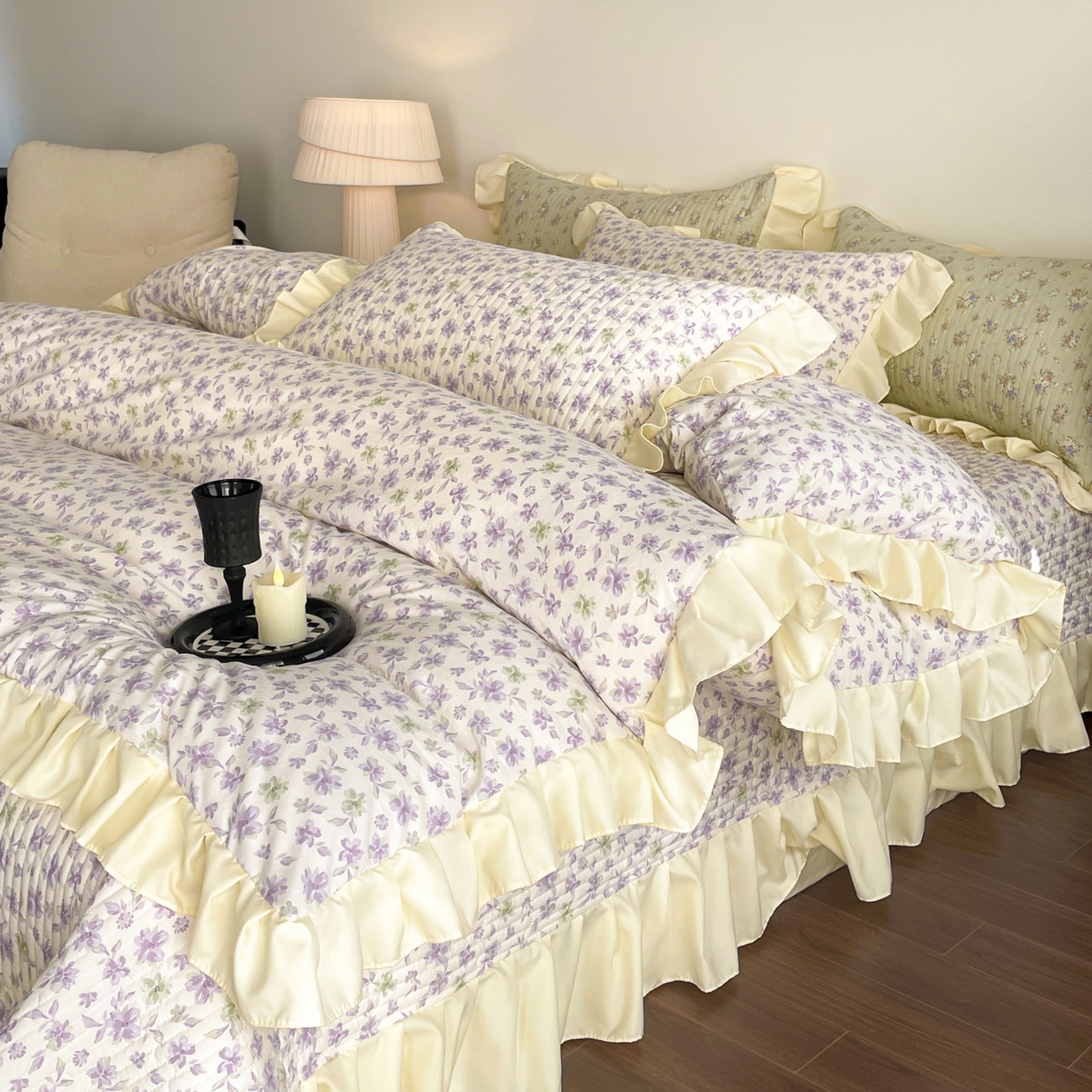 91家纺网 家纺一手货源 找家纺 慕澄家纺 2026新款高克重仿棉碎花床盖 梦回