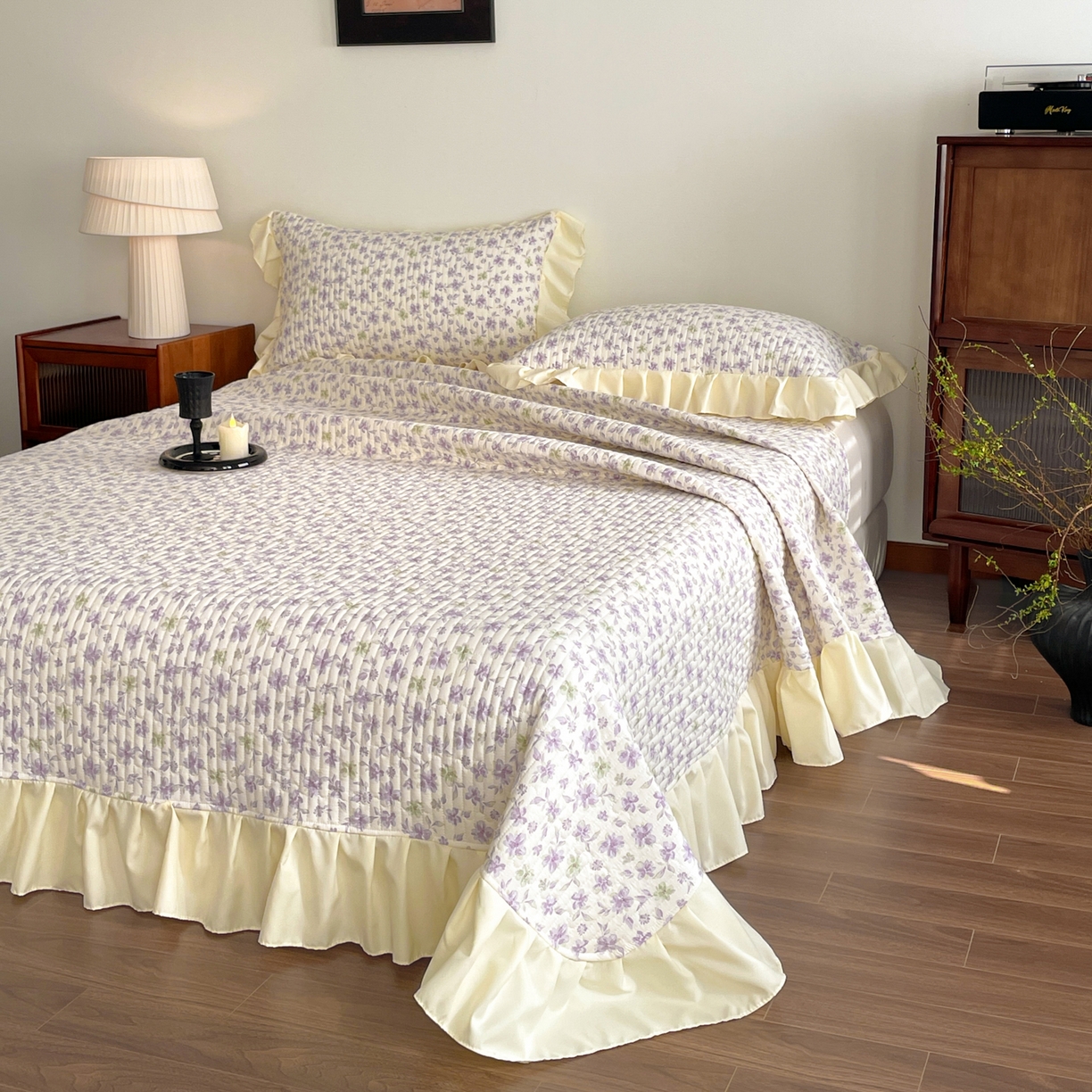 91家纺网 家纺一手货源 找家纺 慕澄家纺 2026新款高克重仿棉碎花床盖 梦回