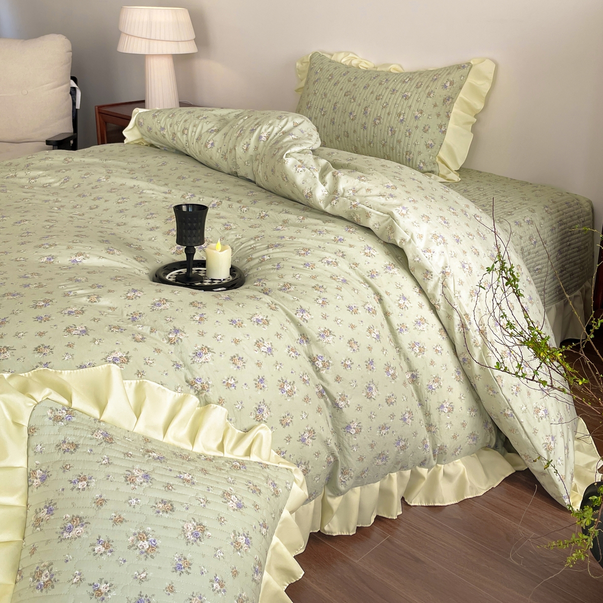 91家纺网 家纺一手货源 找家纺 慕澄家纺 2026新款高克重仿棉碎花床盖 春来