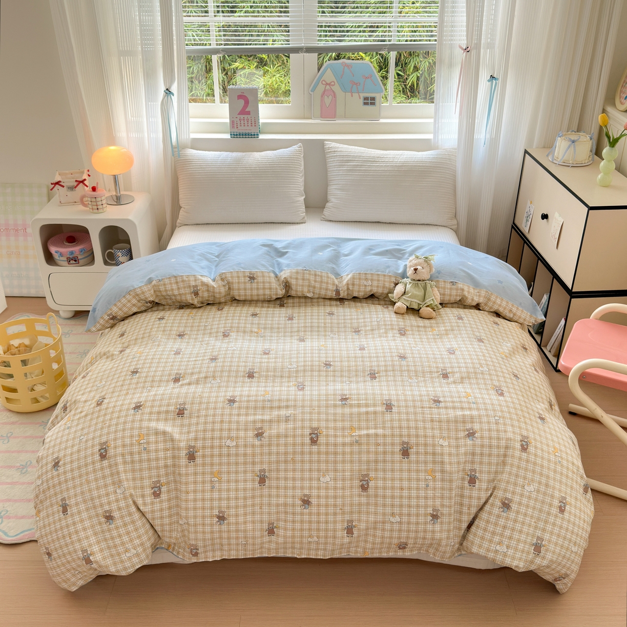 91家纺网 家纺一手货源 找家纺 梵克保罗 2026春夏新款ins小清新40支全棉13372四件套学生三件套单被套单枕套系列-第三批（单被套） 摘星小熊