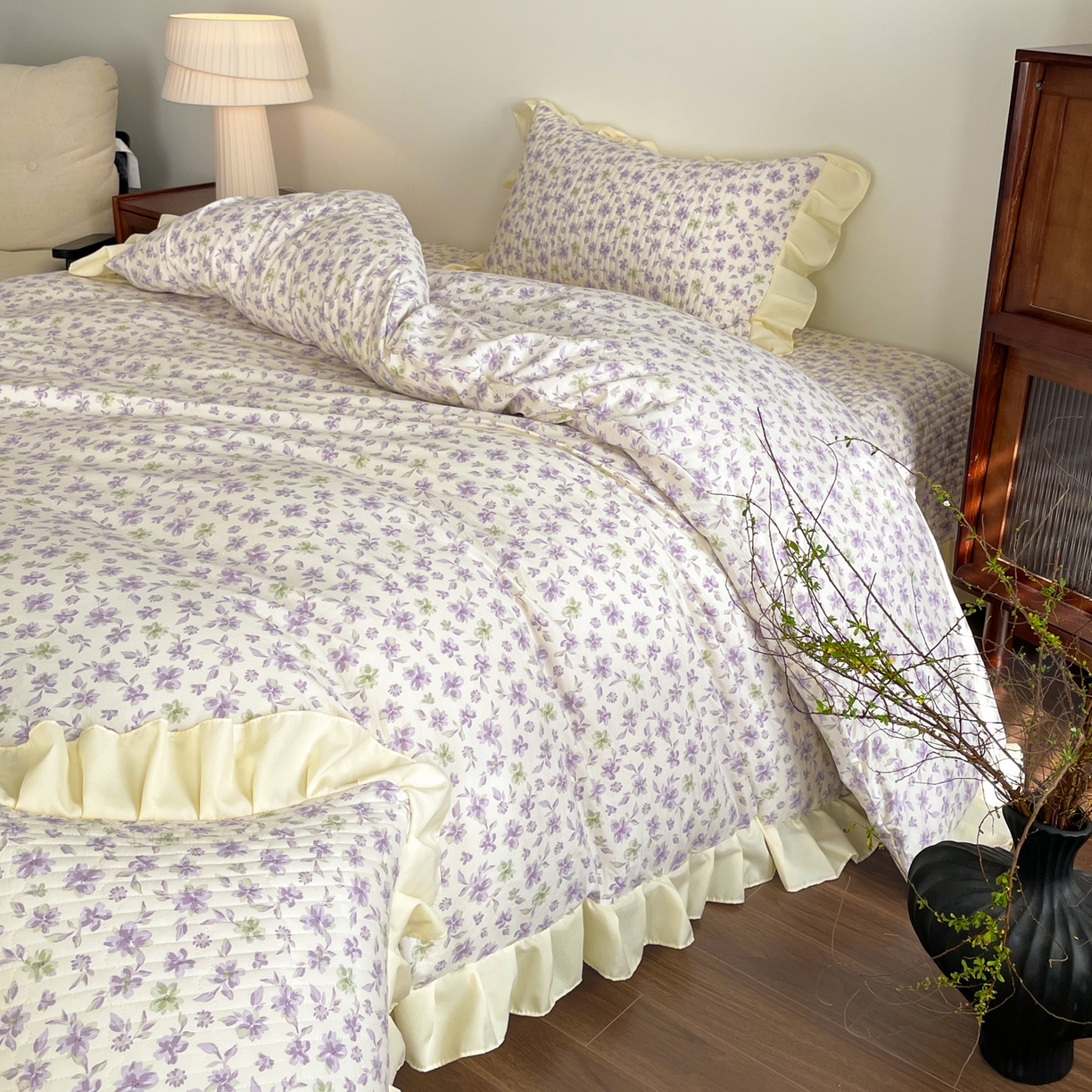 91家纺网 家纺一手货源 找家纺 慕澄家纺 2026新款高克重仿棉碎花床盖 梦回