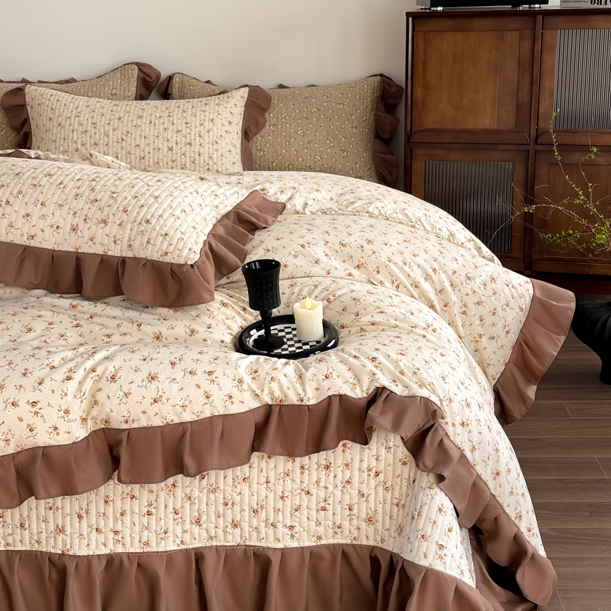 91家纺网 家纺一手货源 找家纺 慕澄家纺 2026新款高克重仿棉碎花床盖 午后