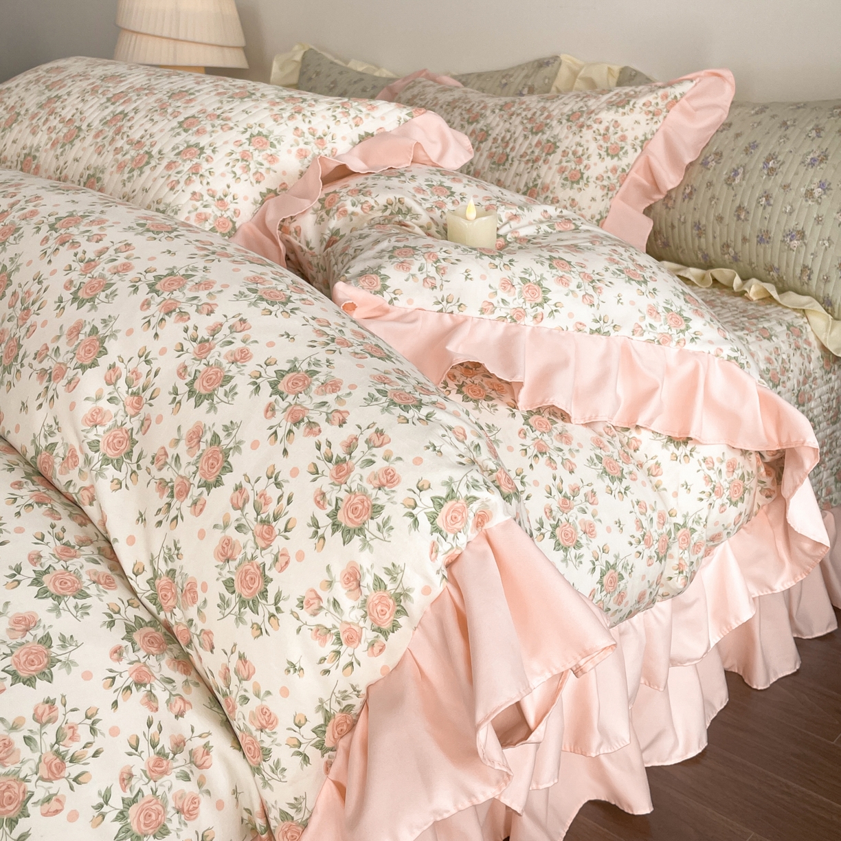 91家纺网 家纺一手货源 找家纺 慕澄家纺 2026新款高克重仿棉碎花床盖 情书