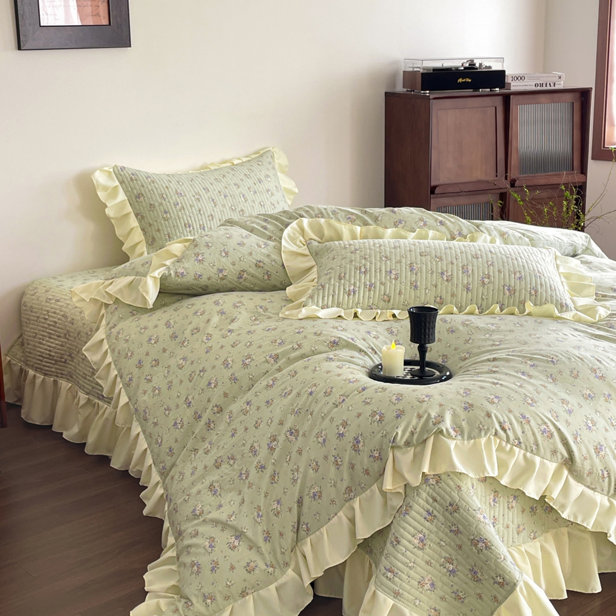 91家纺网 家纺一手货源 找家纺 慕澄家纺 2026新款高克重仿棉碎花床盖 春来