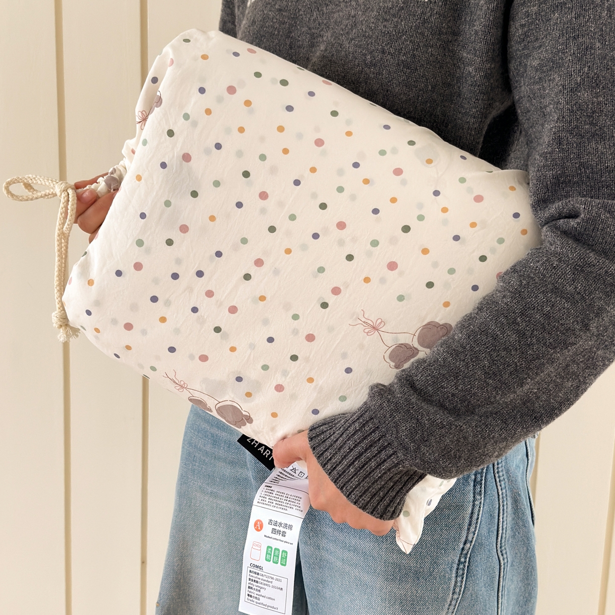 91家纺网 家纺一手货源 找家纺 德比尔斯  2026新款古法水洗仿棉云感棉小布袋四件套 波点气球