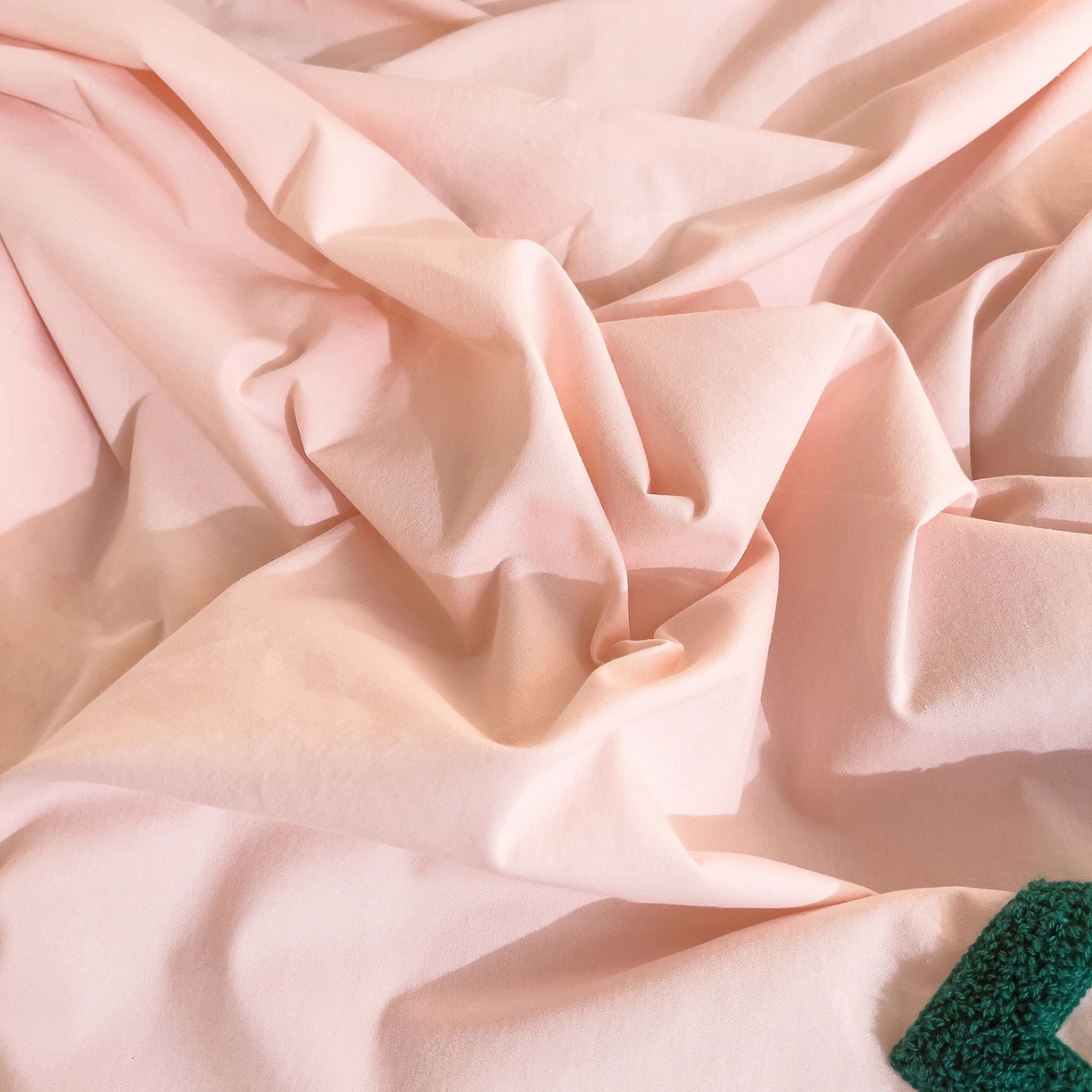 91家纺网 家纺一手货源 找家纺 炫拼家纺 2026新款A类全棉水洗棉贝壳边毛巾绣四件套-炫彩系列 炫彩-粉