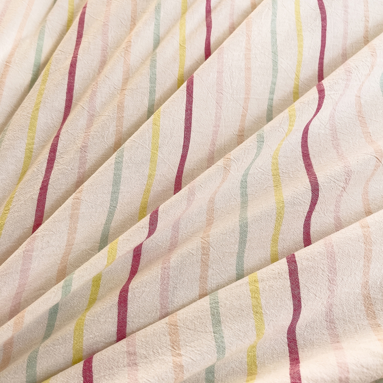 91家纺网 家纺一手货源 找家纺 （总）炫拼家纺 2026新款A类全棉水洗棉贝壳边毛巾绣四件套-炫彩系列