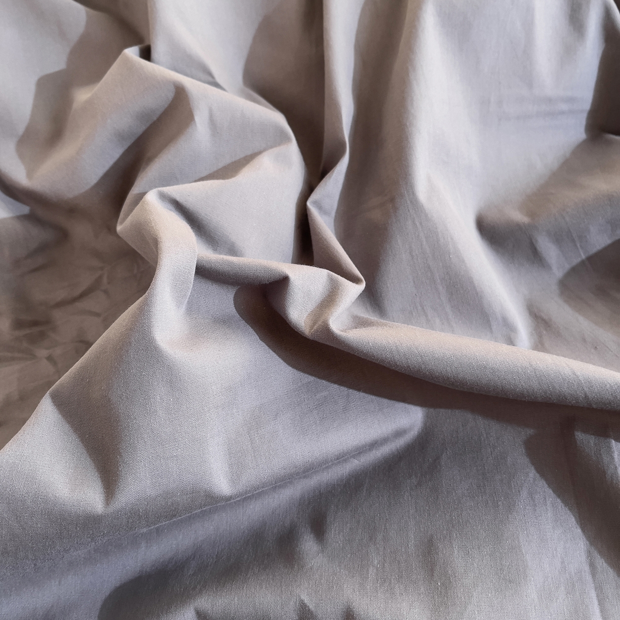 91家纺网 家纺一手货源 找家纺 炫拼家纺 2026新款A类全棉水洗棉贝壳边毛巾绣四件套-炫彩系列 炫彩-灰