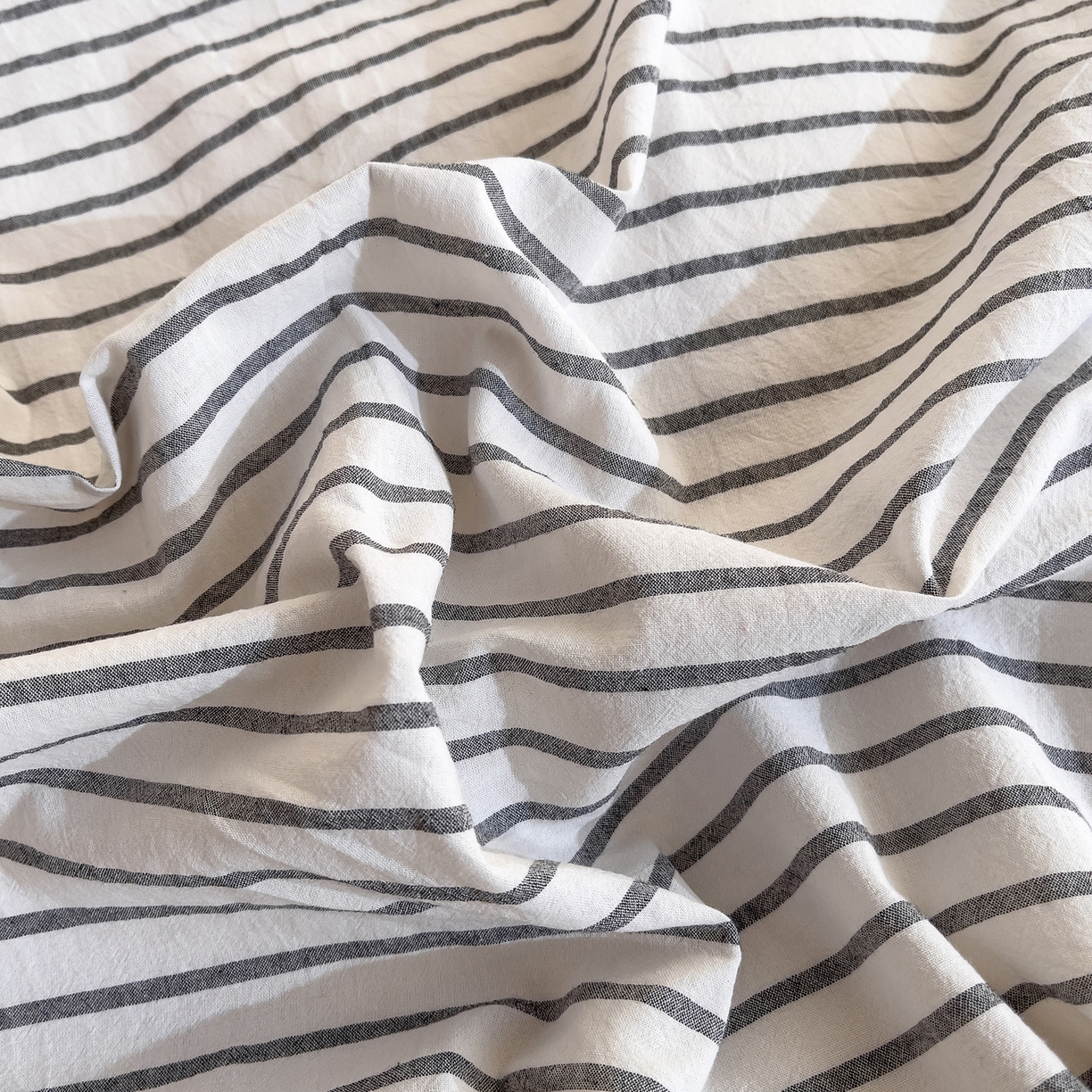 91家纺网 家纺一手货源 找家纺 炫拼家纺 2026新款A类全棉水洗棉贝壳边毛巾绣四件套-炫彩系列 炫彩-灰